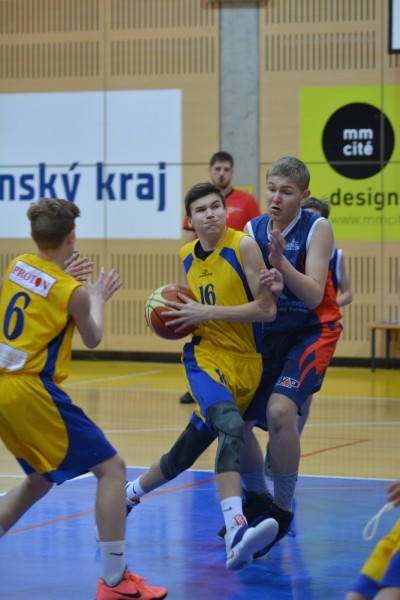 U14 v dohrávce smolně s Příborem, U15 o víkendu 2 výhry